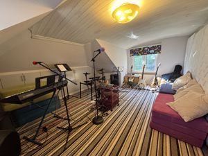 Bedroom 2- click for photo gallery